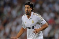 Khedira Lebih Pilih...