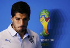 Chiellini: Sanksi Suarez...