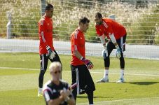 Navas Jalani Latihan...