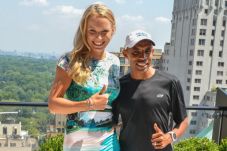 Wozniacki Berlari demi...