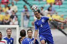 Kapten Bosnia Gantung...