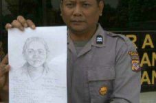 Polisi Sebar Sketsa...