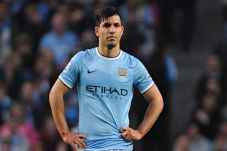Manchester City Tawarkan...