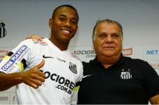 Robinho Kembali ke Santos
