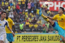 Persegres Nyadar Diincar...