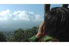 Gunung Slamet Siaga,...