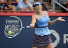 Sharapova Nyaris Dipermalukan...