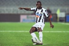 Milan Pinjam Armero...