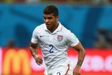 Spurs Angkut Bek Amerika...