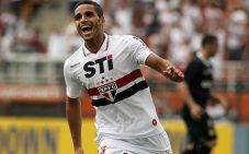 Douglas Rekrutan Baru...