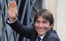 Conte Pelatih Baru Italia