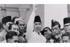 Perintah Pertama Soekarno...