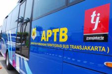 Tak Sesuai Teori, Ahok...