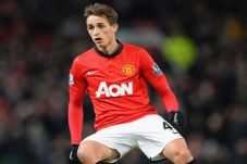 Gary Neville Yakin Januzaj...