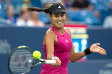 Ivanovic Buat Sharapova...