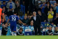 Mourinho Nyesal Beli...