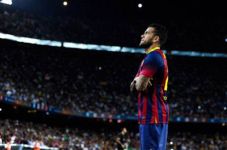 Agen Pastikan Alves...