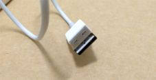 Kabel Cerdas Apple Memudahkan...