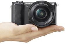 Sony Umumkan Kamera...