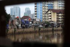Siapkan Rusun, Ahok...