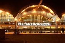 Bandara Ini Target Tampung...