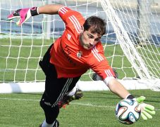 Di Mata Ancelotti, Casillas...