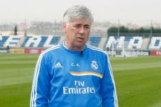 Ancelotti Bantah Ubah...