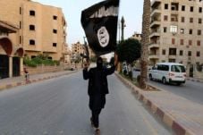 Pakai Kaos ISIS, Penjual...