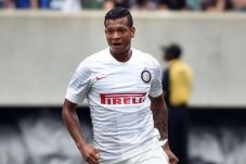 Inter Turunkan Harga...