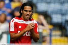 Juve Coba Dekati Falcao