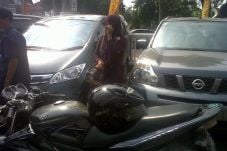 Pencuri Helm Beraksi...