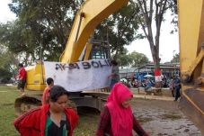 Khawatir Digusur, PKL...