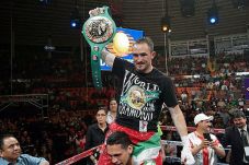 Pemenang Duel Golovkin...