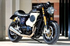 Triumph Dibanderol Rp305-Rp595...