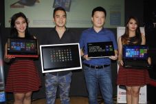 Lenovo Keluarkan Produk...