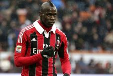 Balotelli Belum Bisa...