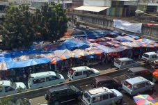 Nekat Berjualan, PKL...