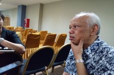 Cendekiawan RI: Semua...