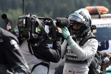 Rosberg Rasakan Sensasi...