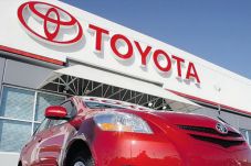 Toyota Tingkatkan Ekspor...