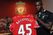 Rush Prediksi Balotelli-Sturridge...