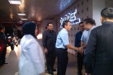 Boediono Datang ke RSPP...