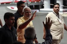 PM India Didesak Jangan...