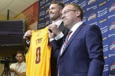 Penantian Kevin Love...