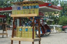 Premium Langka, Penjual...