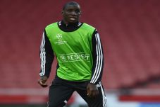 Demba Ba Nyaris Gabung...