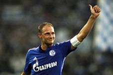 Hoewedes Gagalkan Kemenangan...