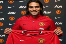 Falcao Senang Kenakan...
