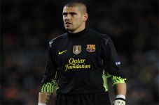 Valdes Berlabuh ke Liverpool?