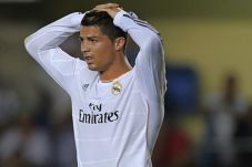 Ronaldo Kritik Penjualan...